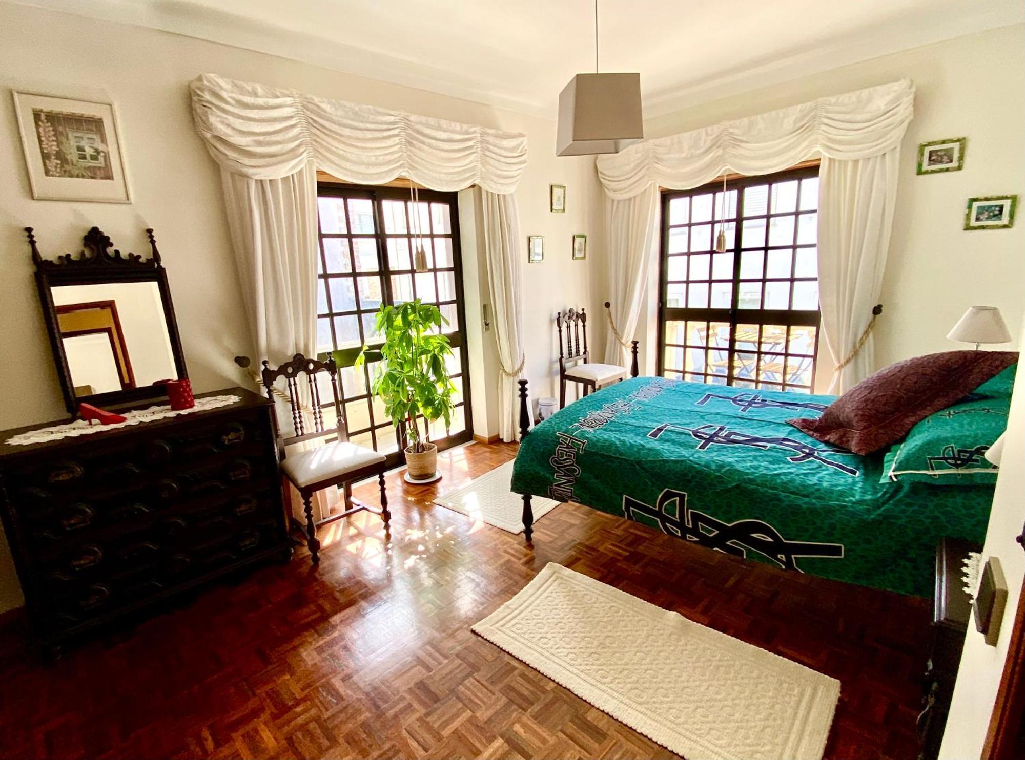 Spray B&B Sitio In Nazare, European Style Eksteriør billede