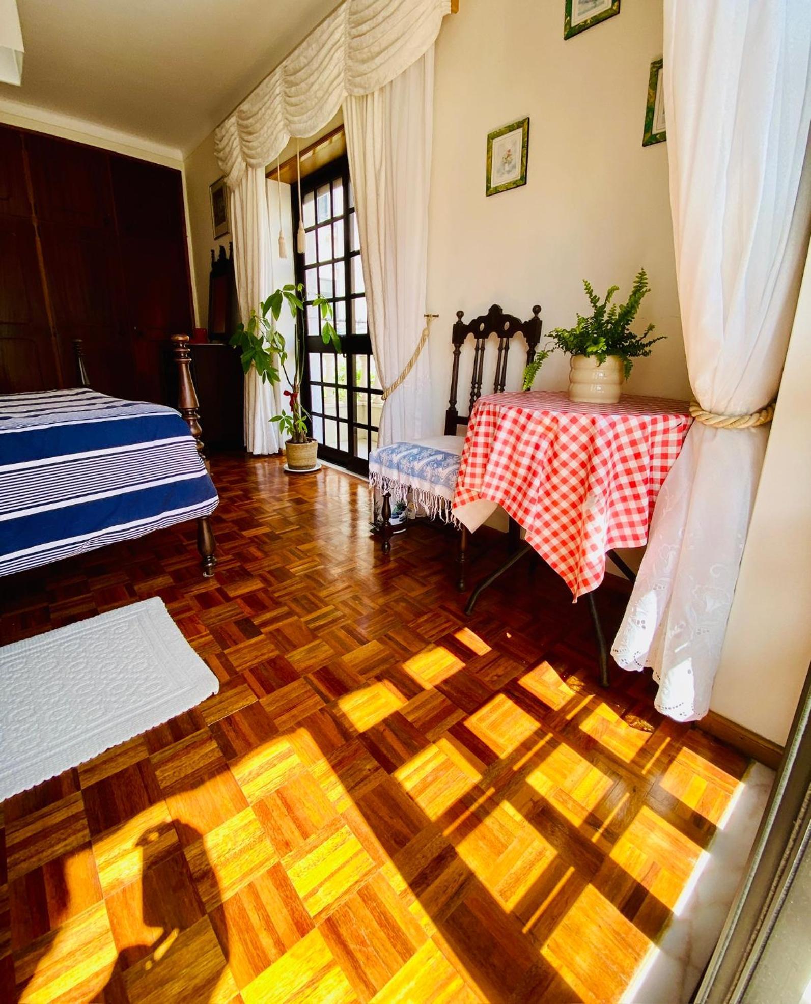 Spray B&B Sitio In Nazare, European Style Eksteriør billede